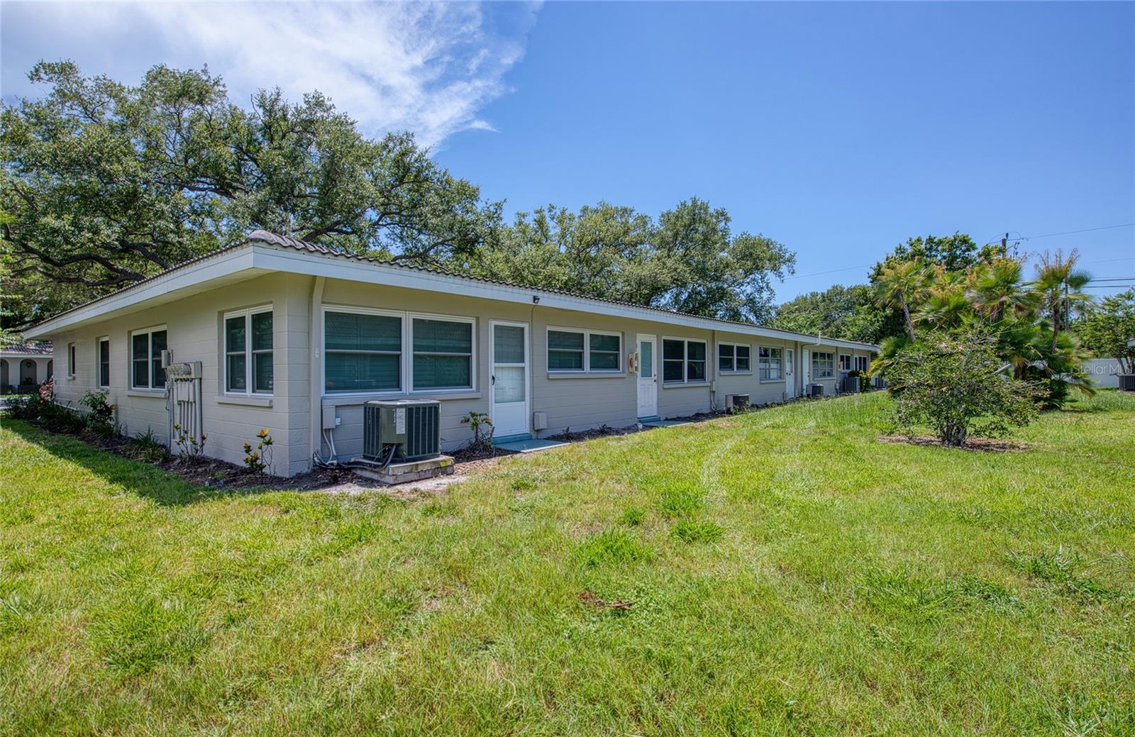 TB8519326
