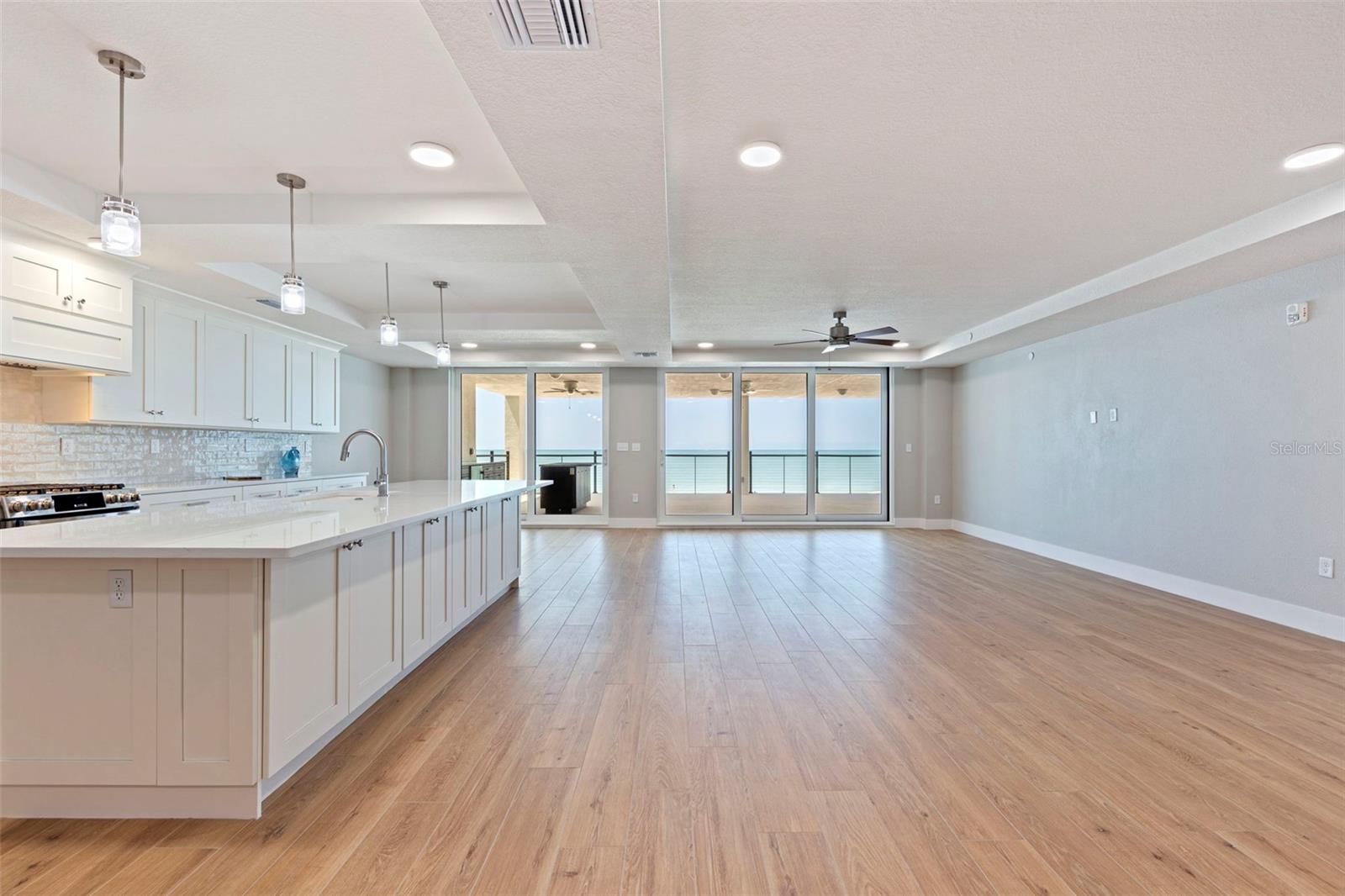 Kitchen/Living
