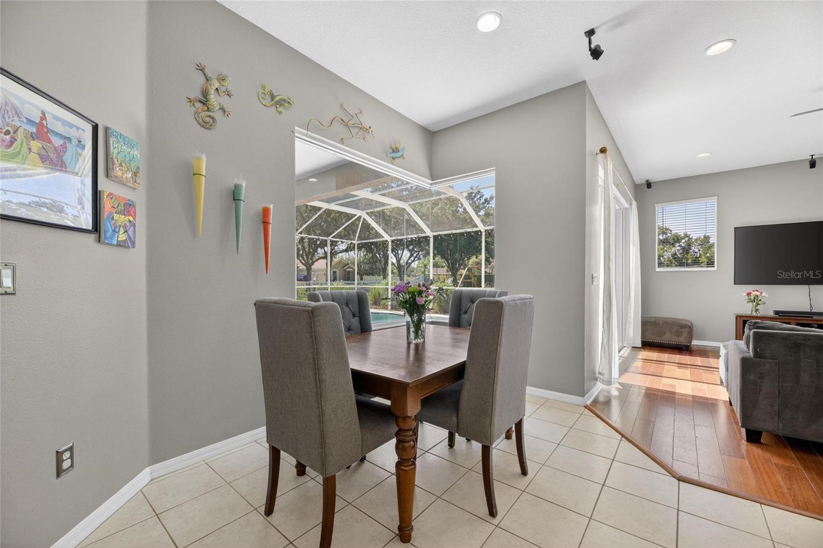 Breakfast Nook