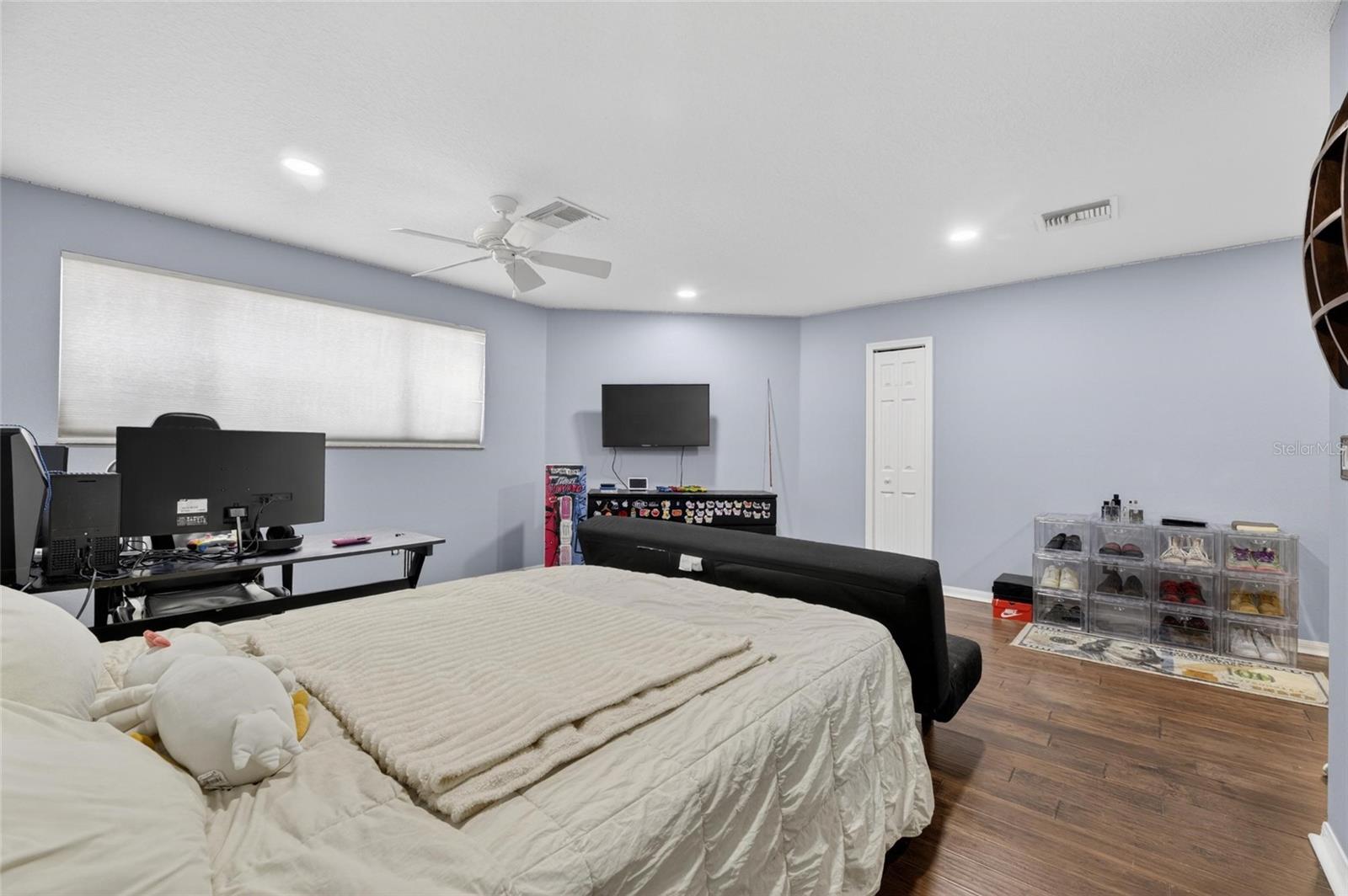 Bonus Room