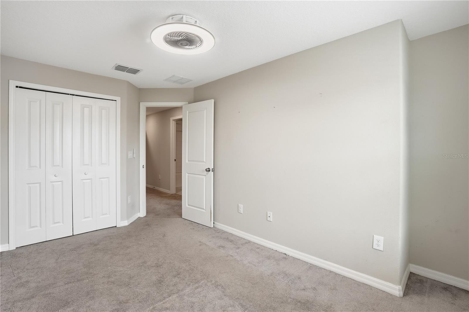 Bedroom !