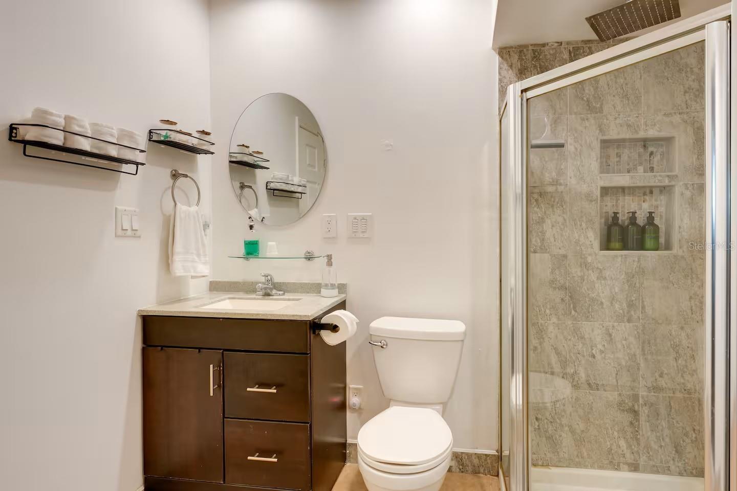 Full bathroom