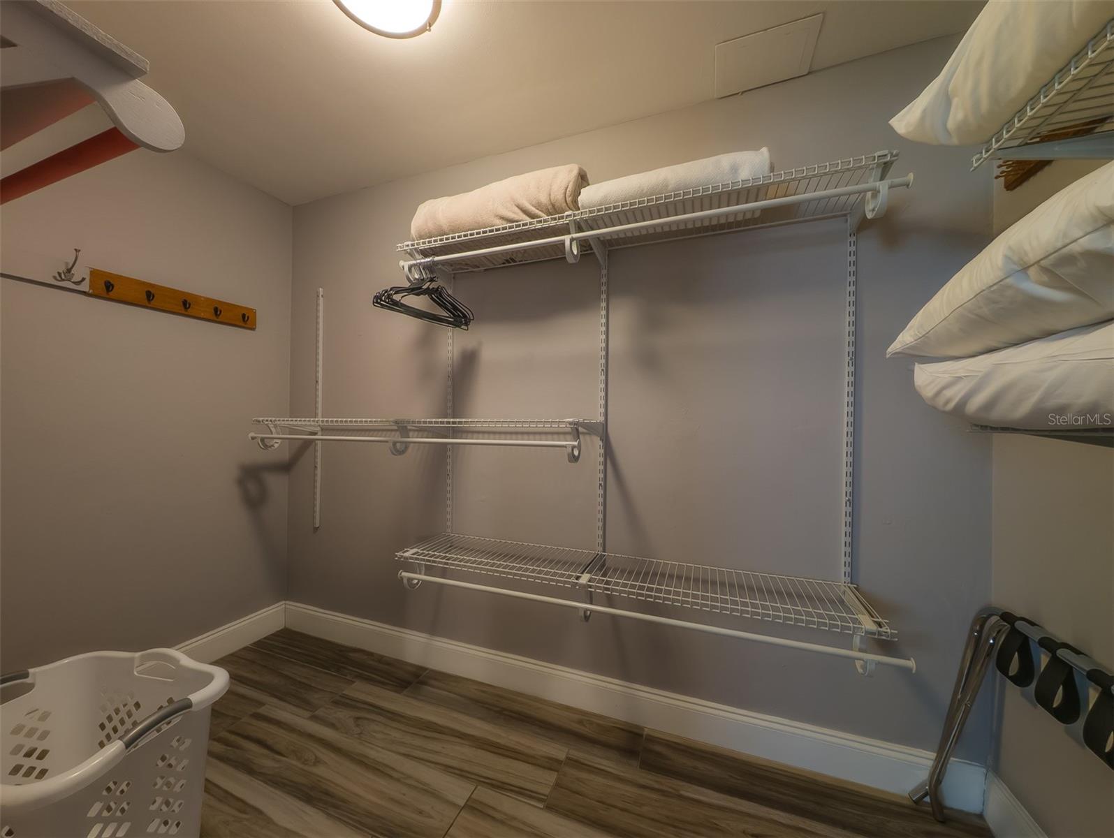 Walk in closet