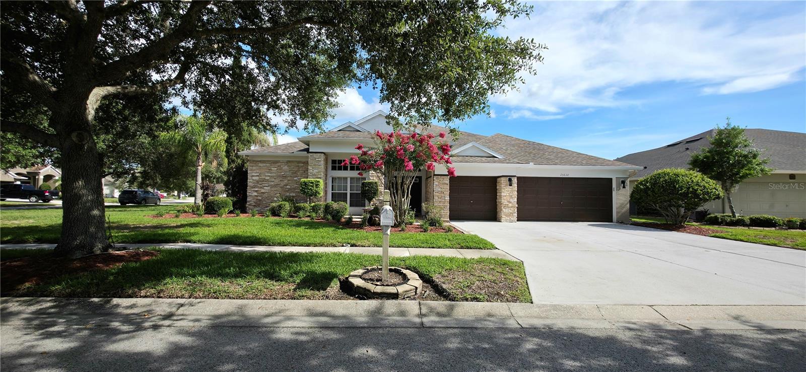 25638 Ferdinand - Main