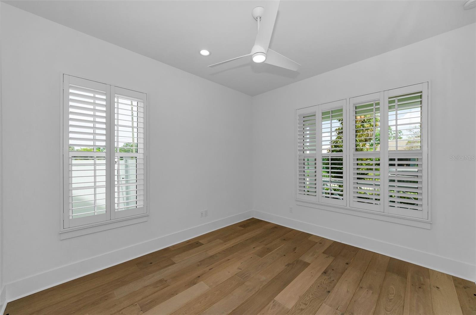 Downstairs Bedroom 1