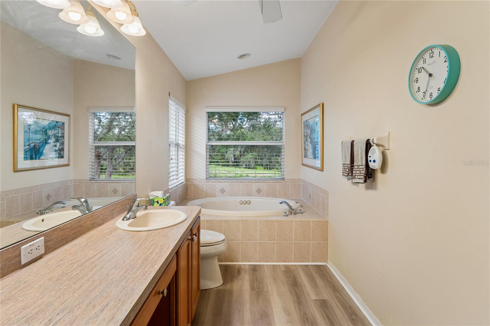 Garden tub