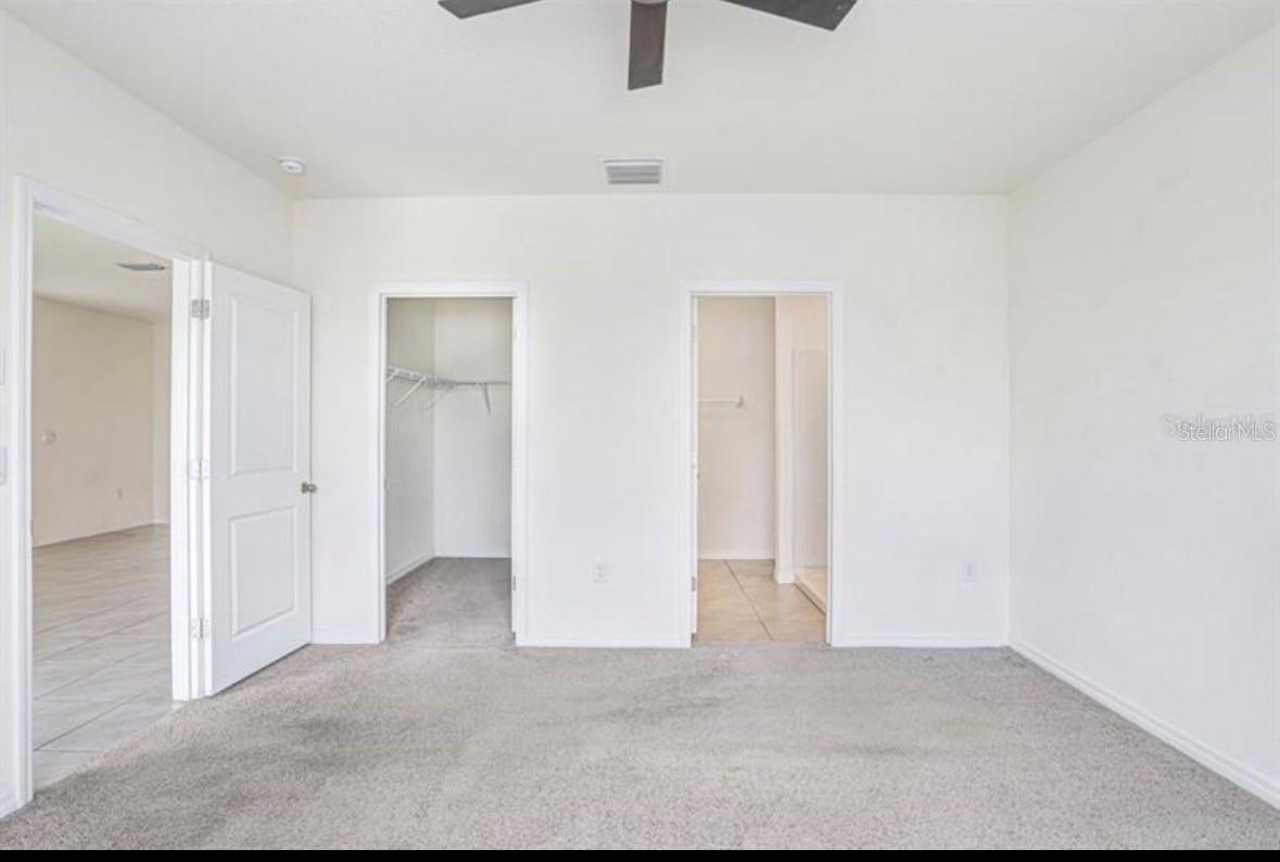 TB8519808