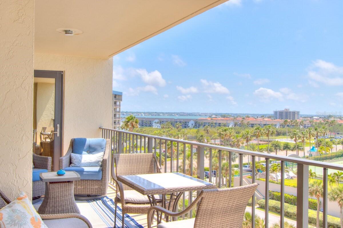 private south facing balcony