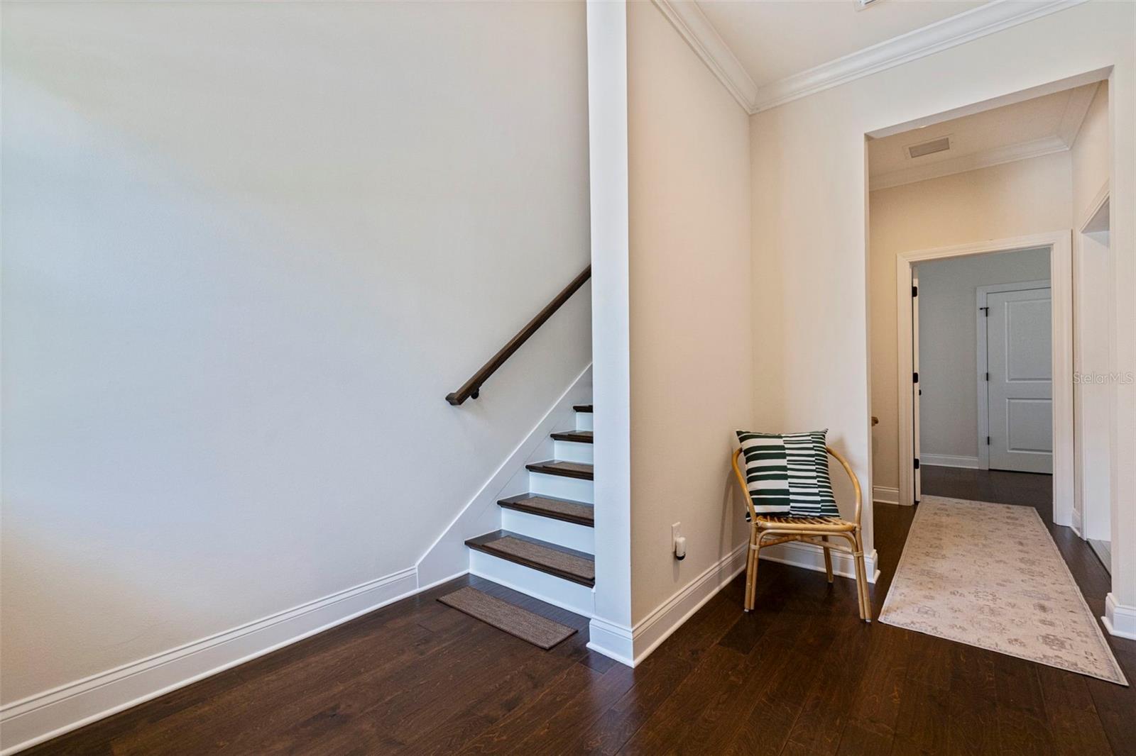 Entry first floor