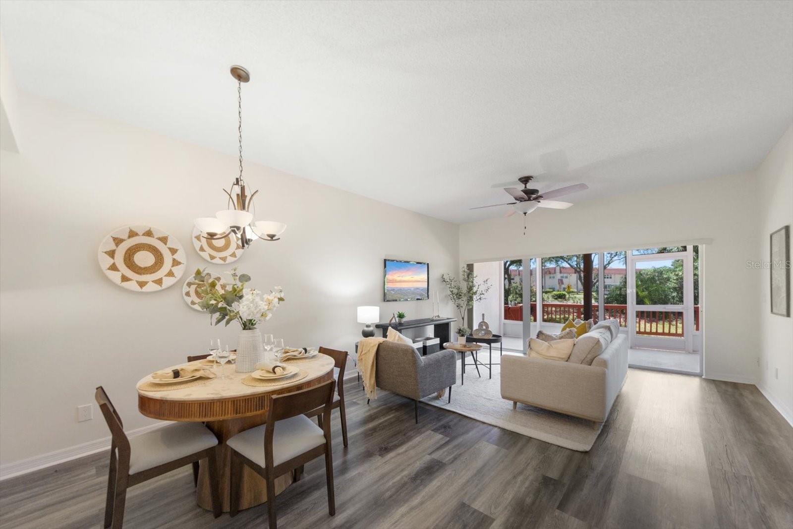 DINING ROOM / LIVING ROOM