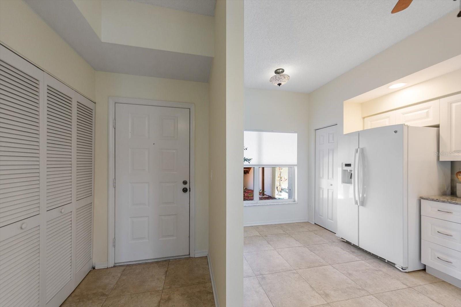 FRONT DOOR / KITCHEN