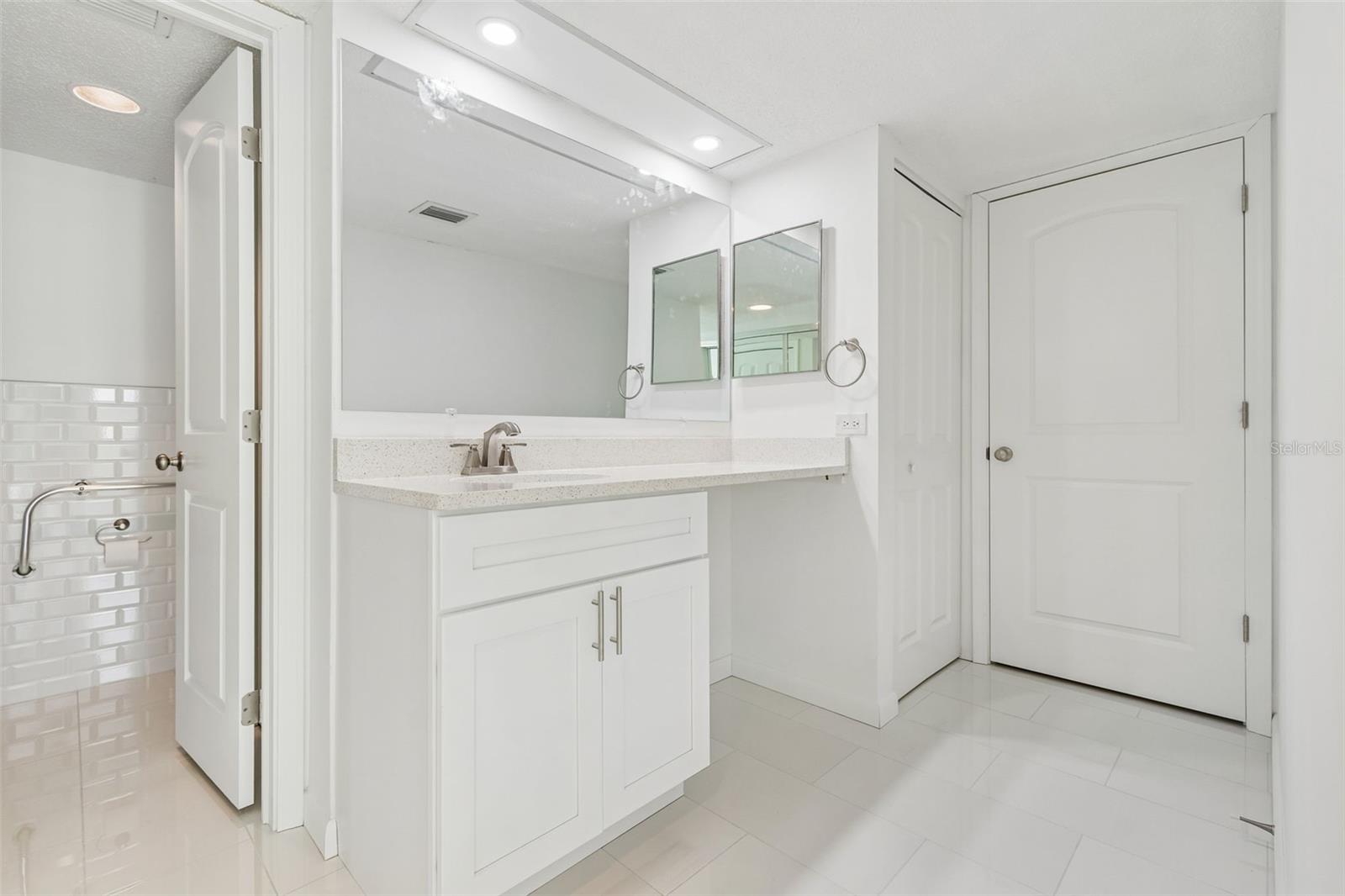 WITHOUT VIRTUAL STAGING