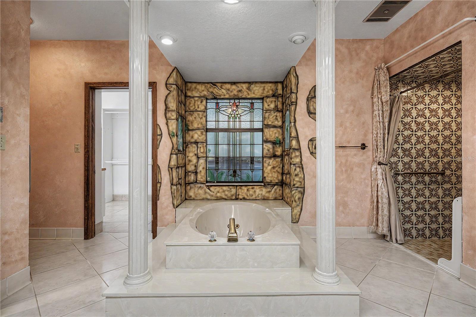 Grand Master Bathroom with Step-in shower & jetted tub