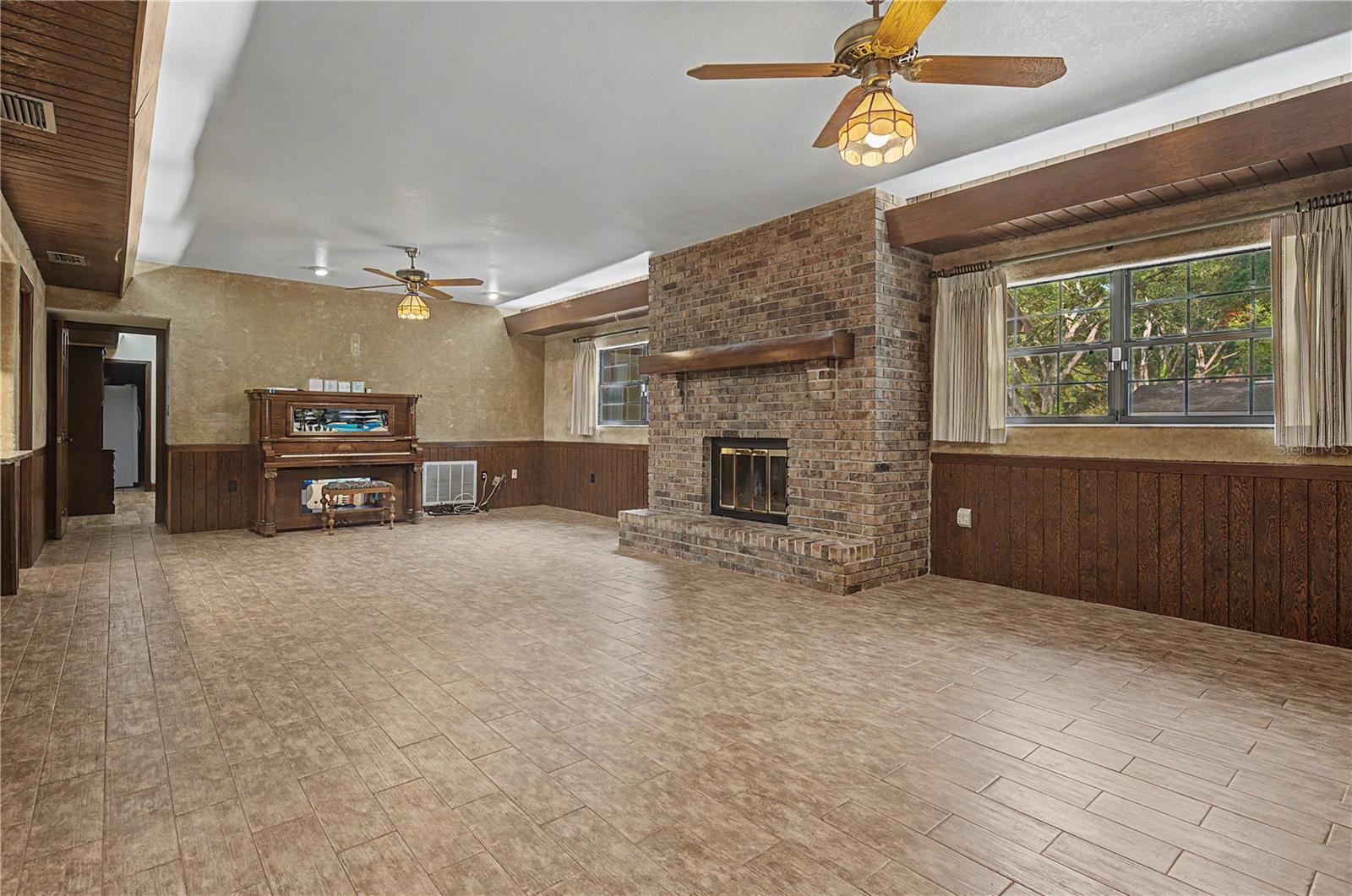 Bonus room/Flex space with Wood burning fireplace and Full Bath