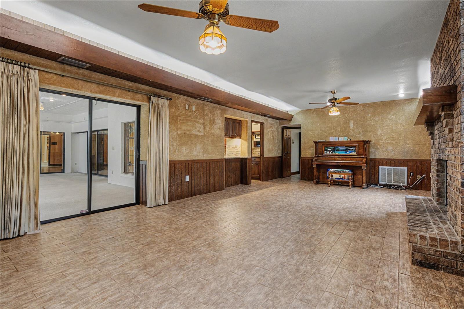 Bonus room/Flex space with Wood burning fireplace and Full Bath