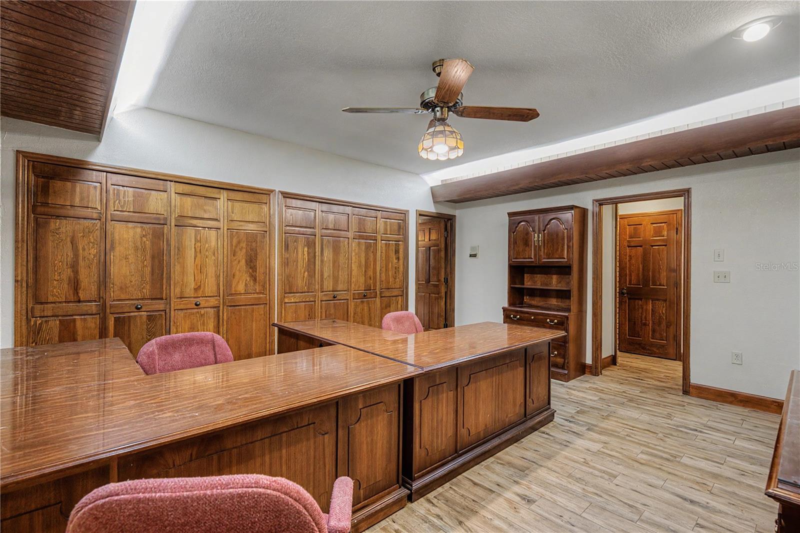 Bonus Office with private entrance, wall of closet and Full Bath