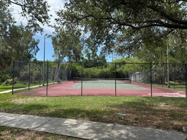 Tennis