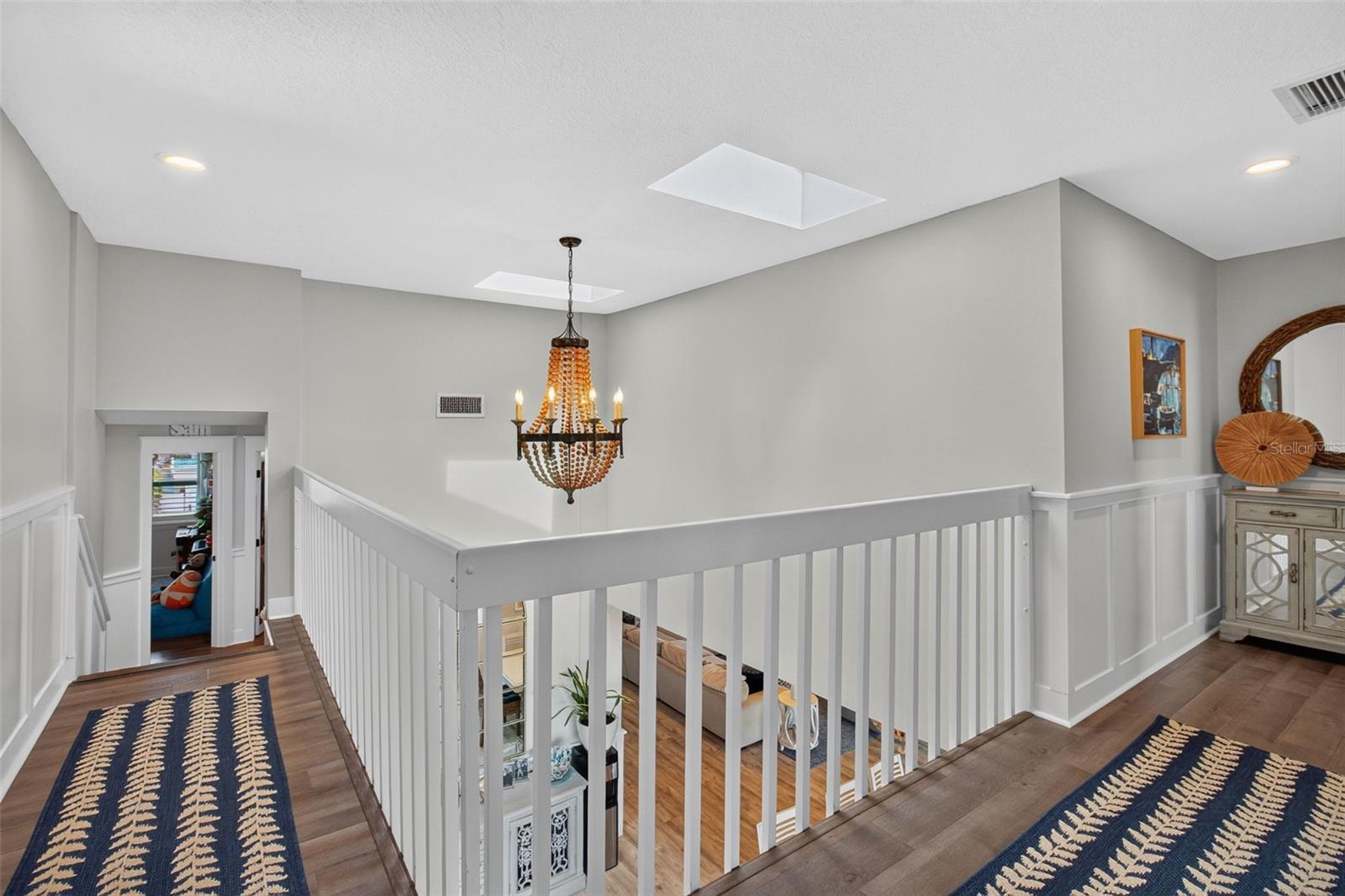 TB8519984
