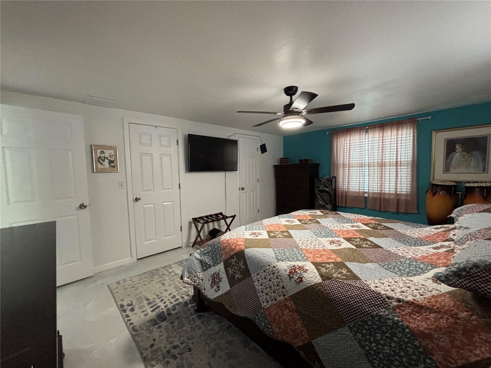 PHOTO #3 MASTERBEDROOM