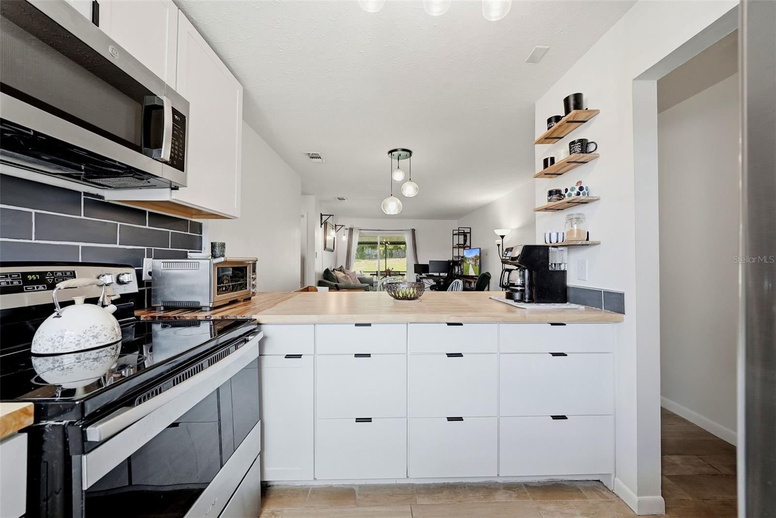 Open Kitchen