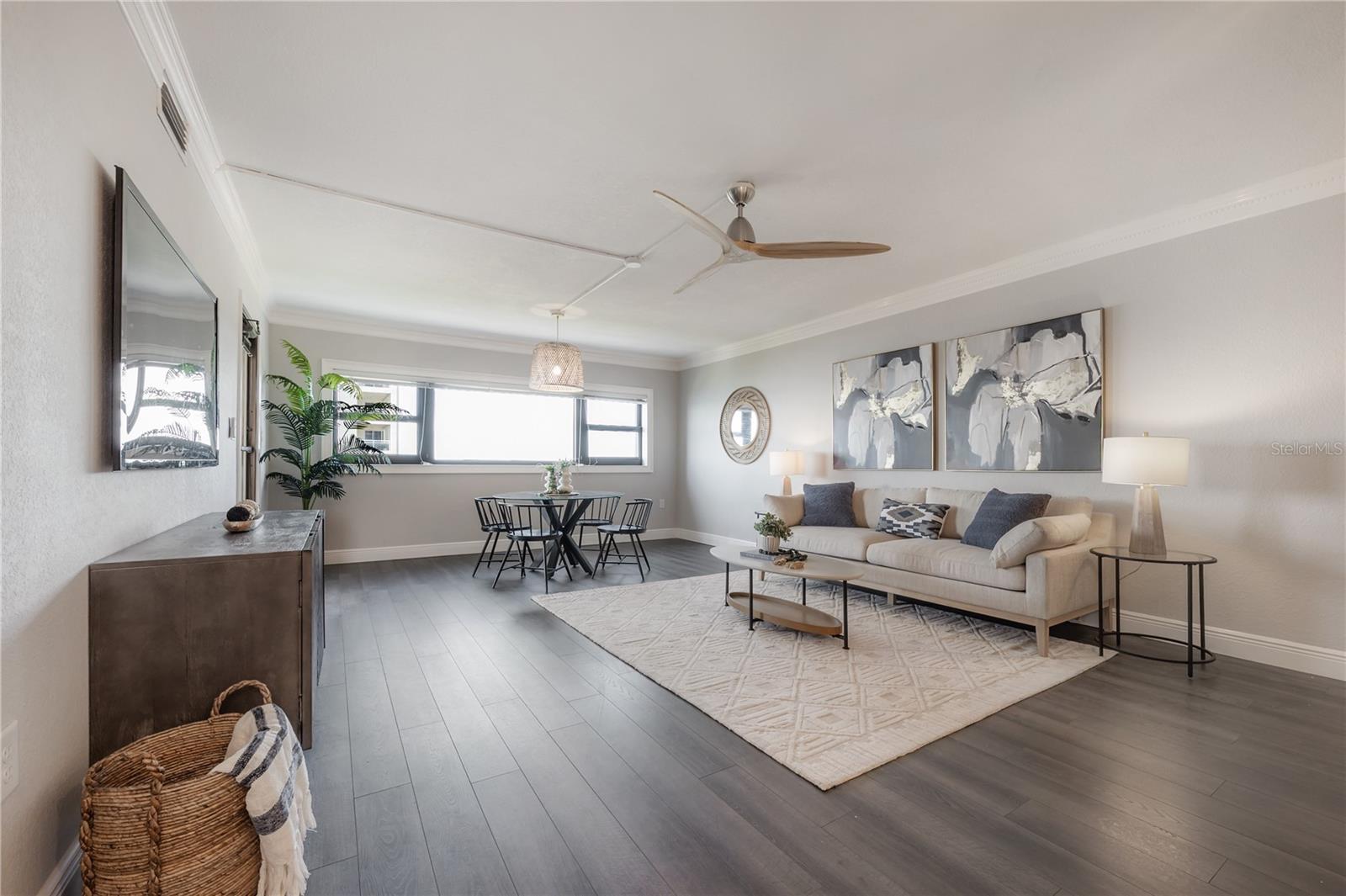 TB8520063