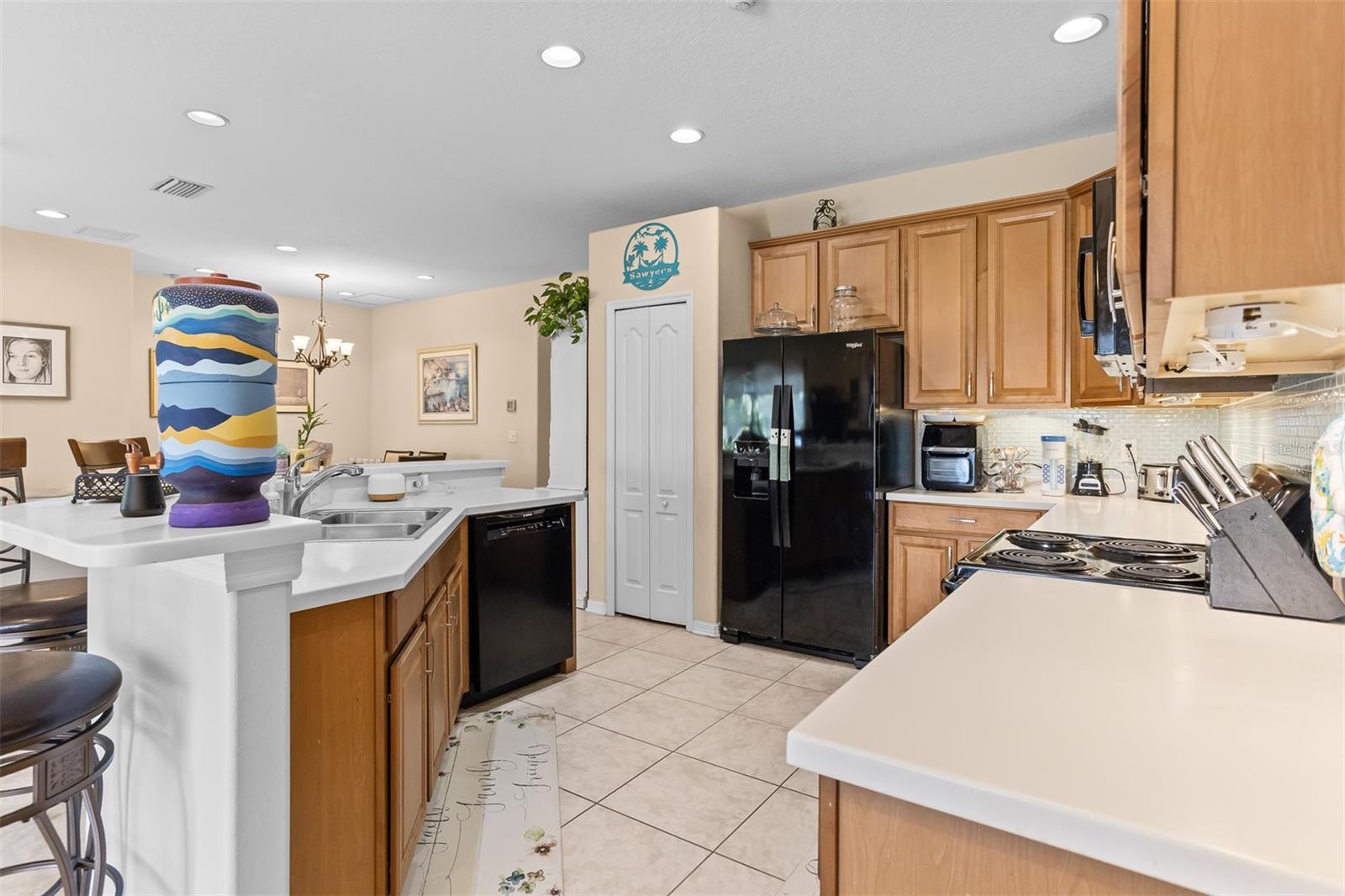 Open concept kitchen and living room to the dining room