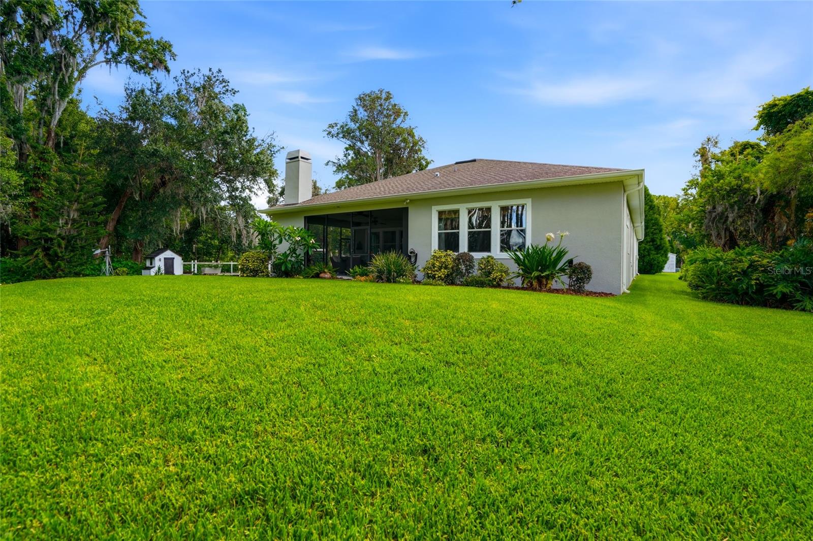 Back of house large yard