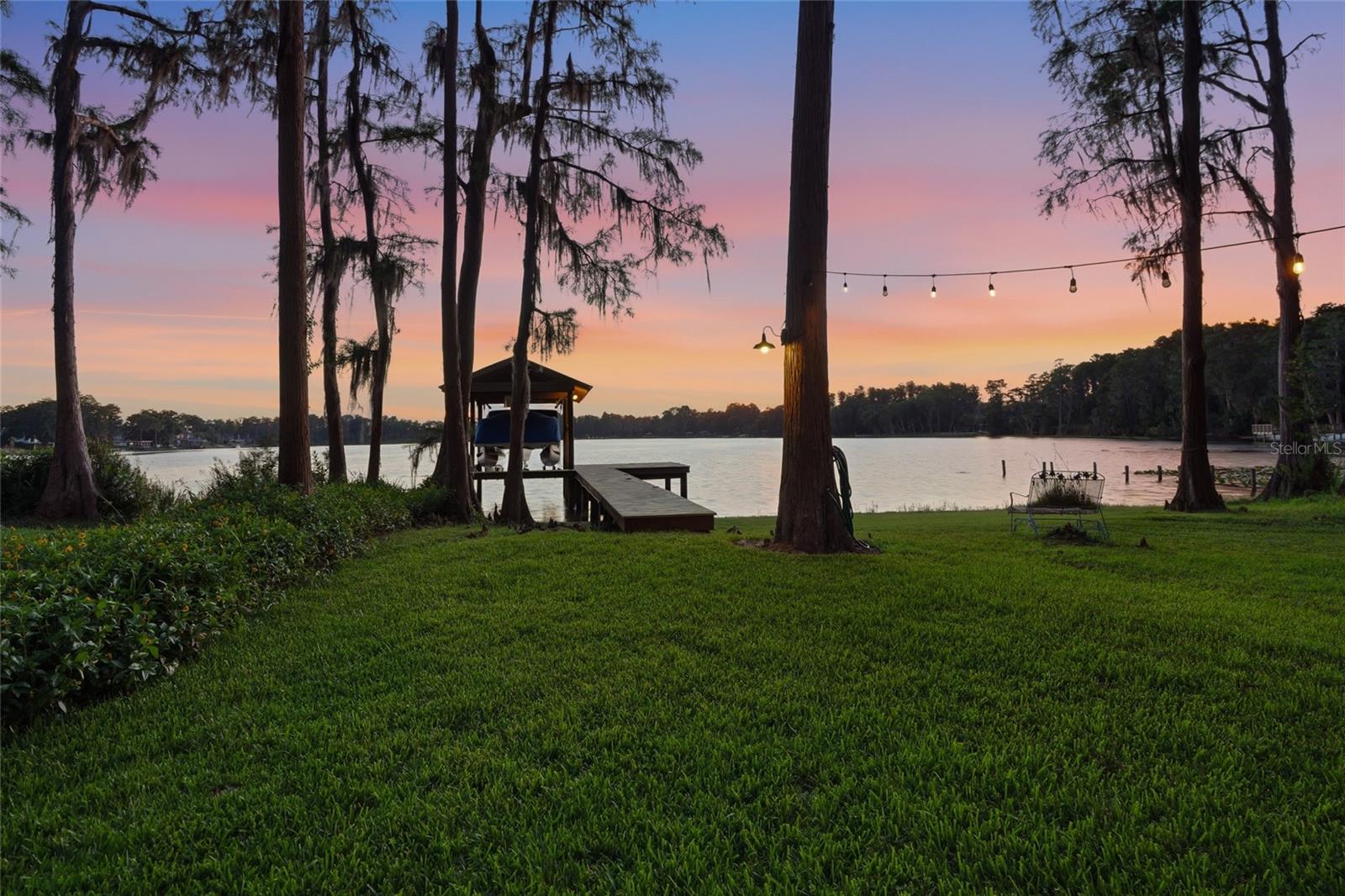 Lake Life with beautiful Sunset!