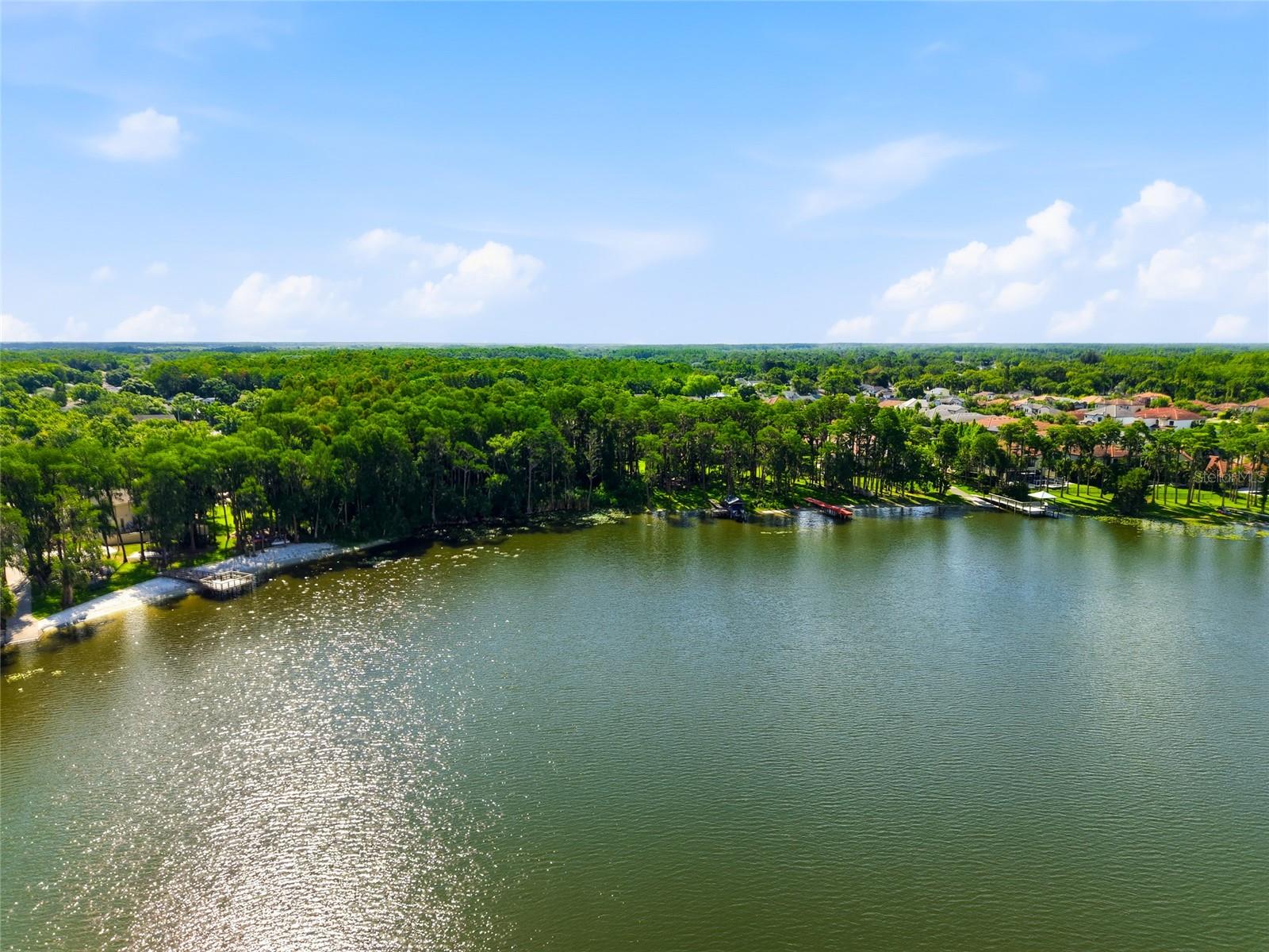 Beautiful Lake LeClare