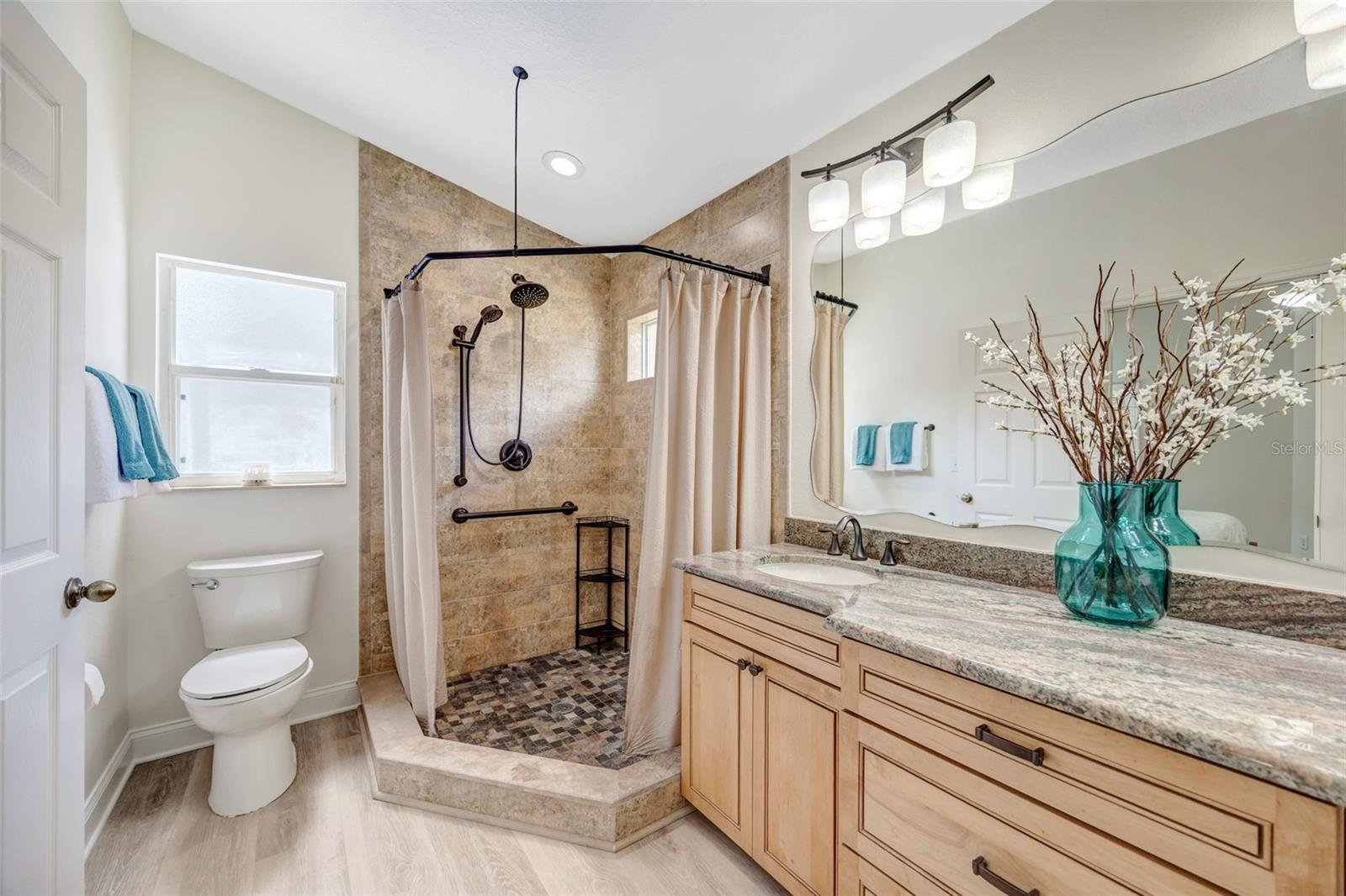 Primary Bathoom