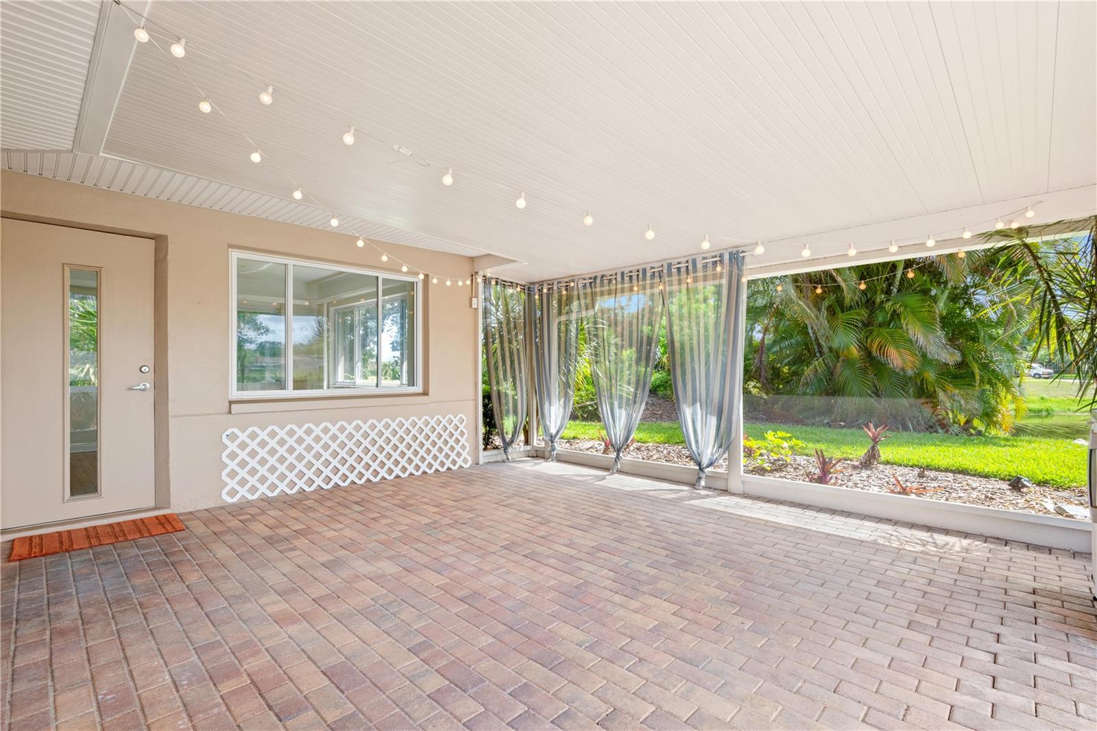 screened Lanai