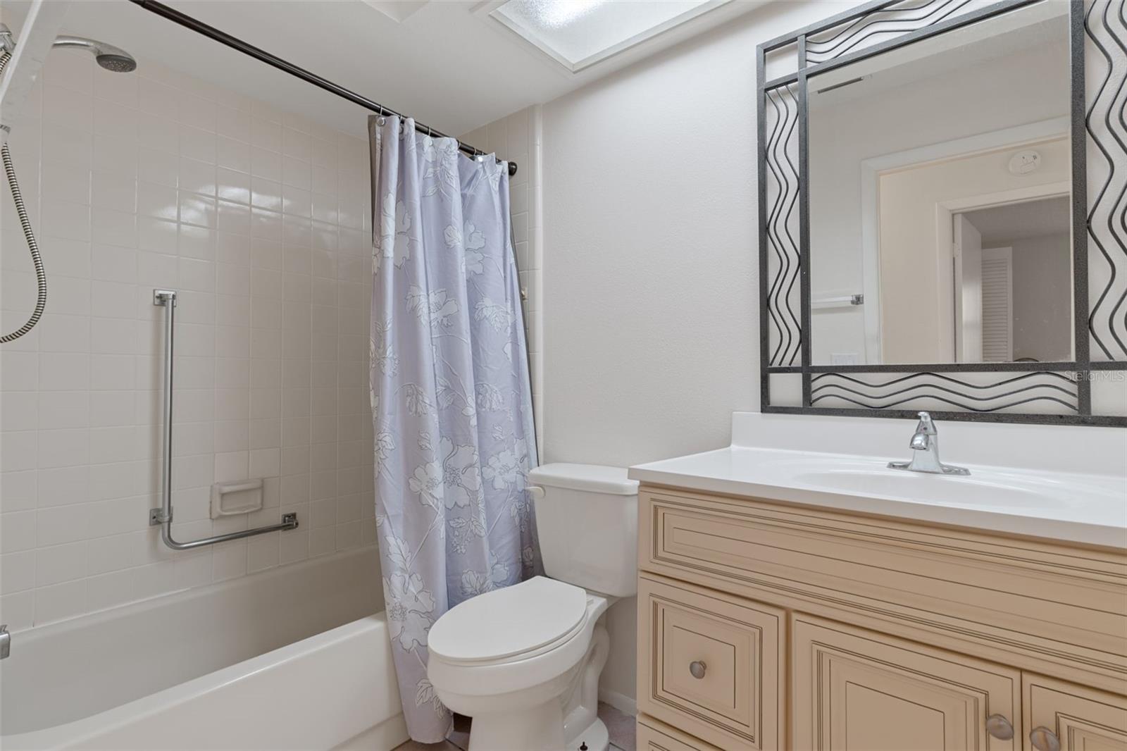 GUEST BATH
