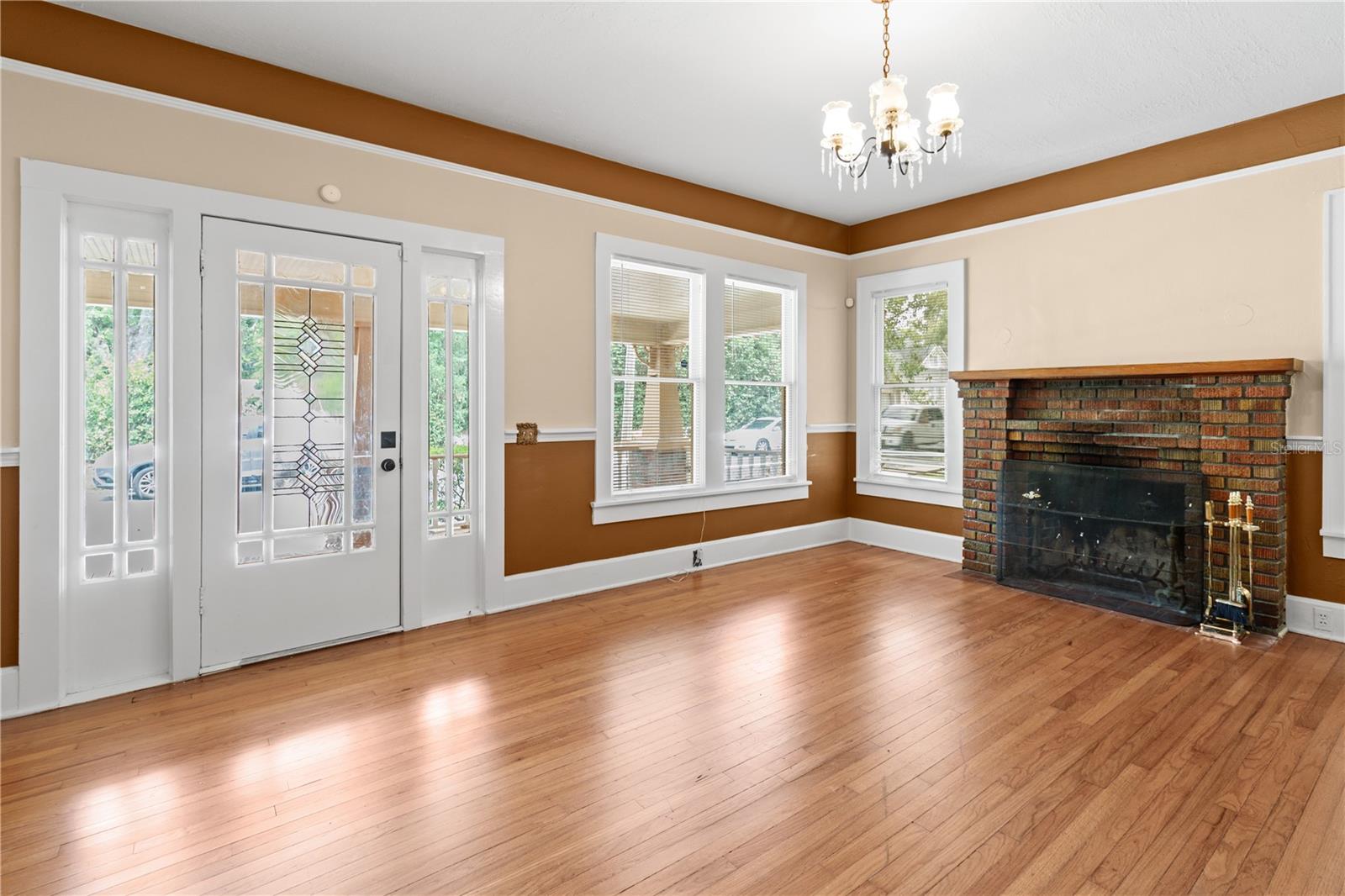 Living Room with Fireplace
