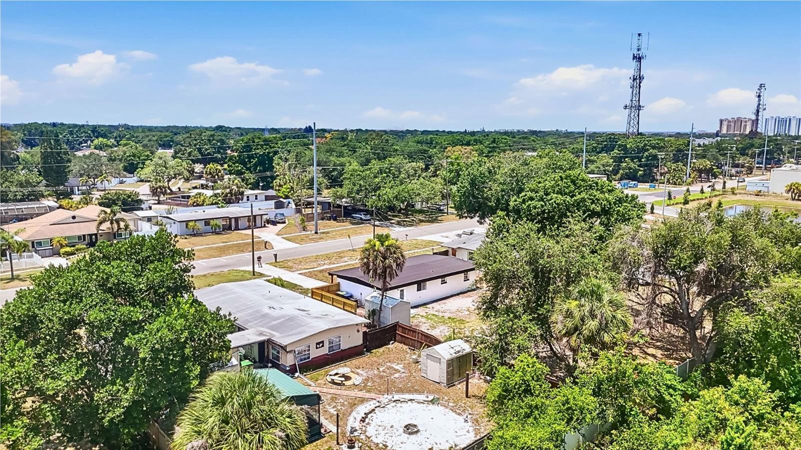TB8520287