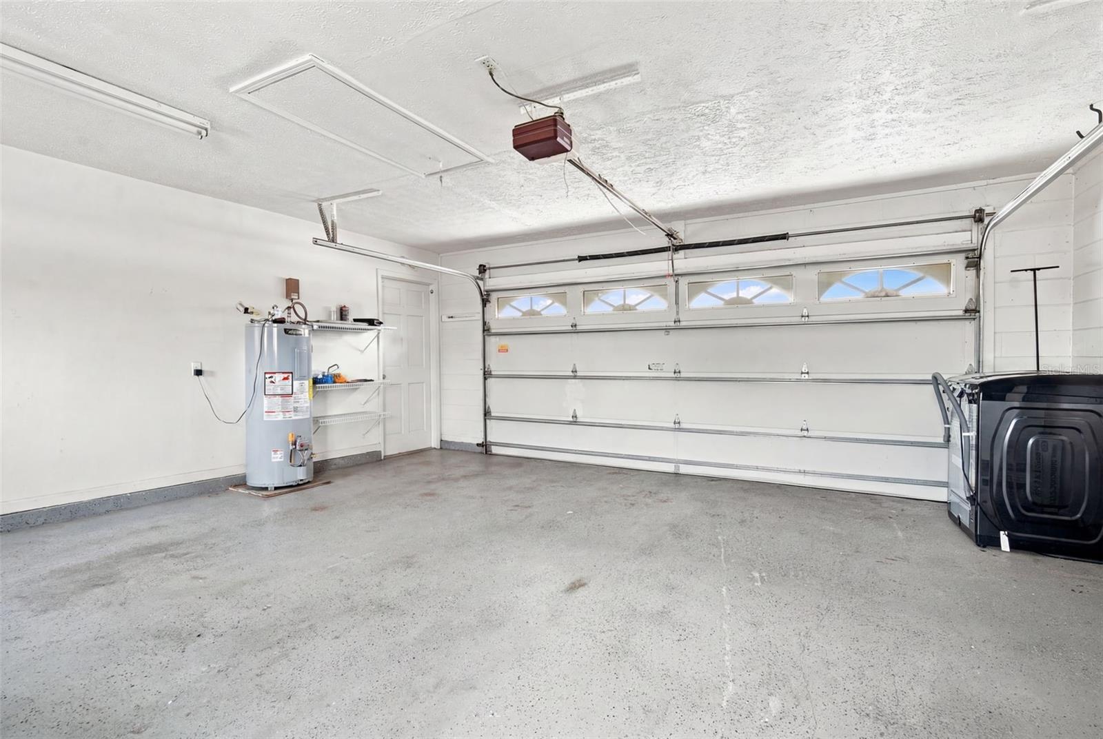 Garage-Virtually removed items