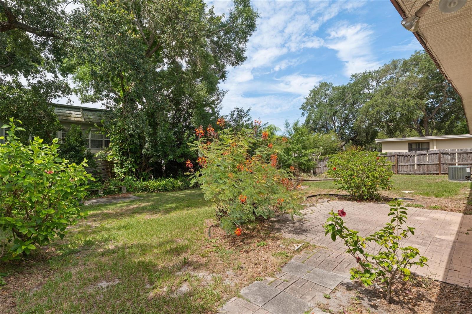 W7886825