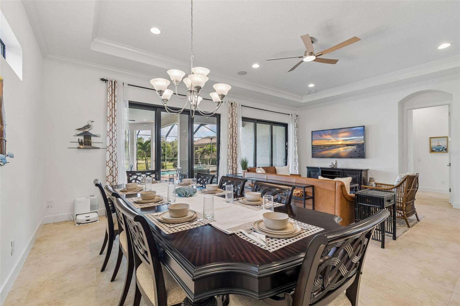 Large dining space