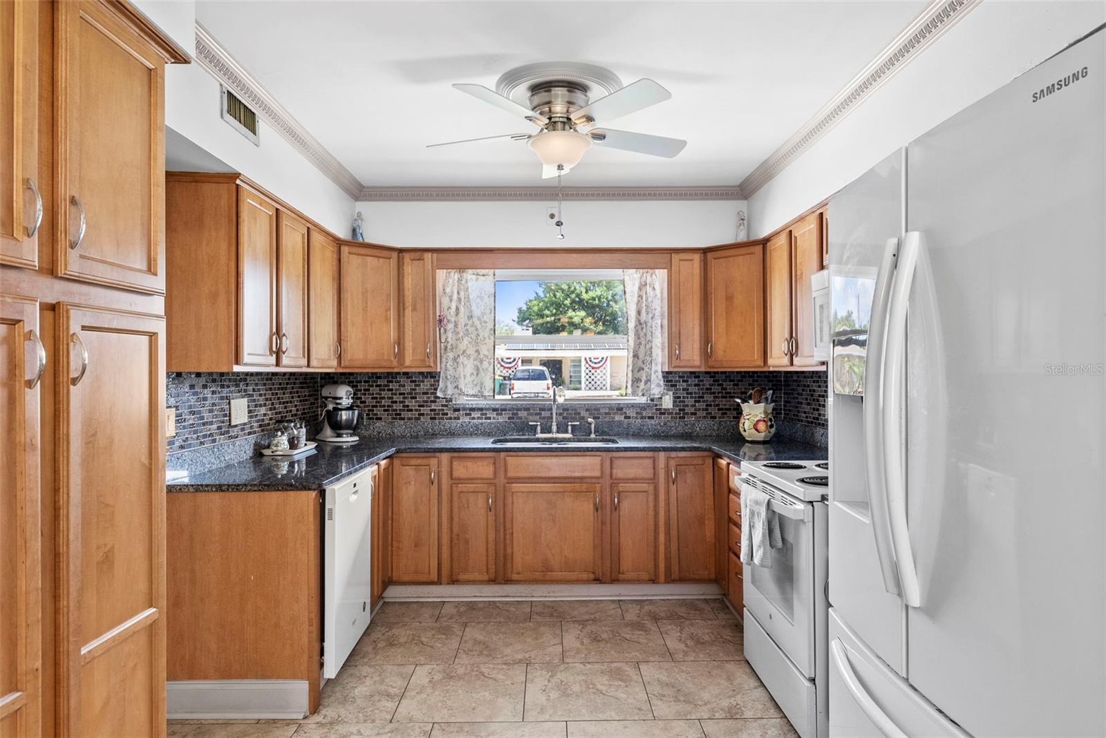 Bright Kitchen with Lots of Storage