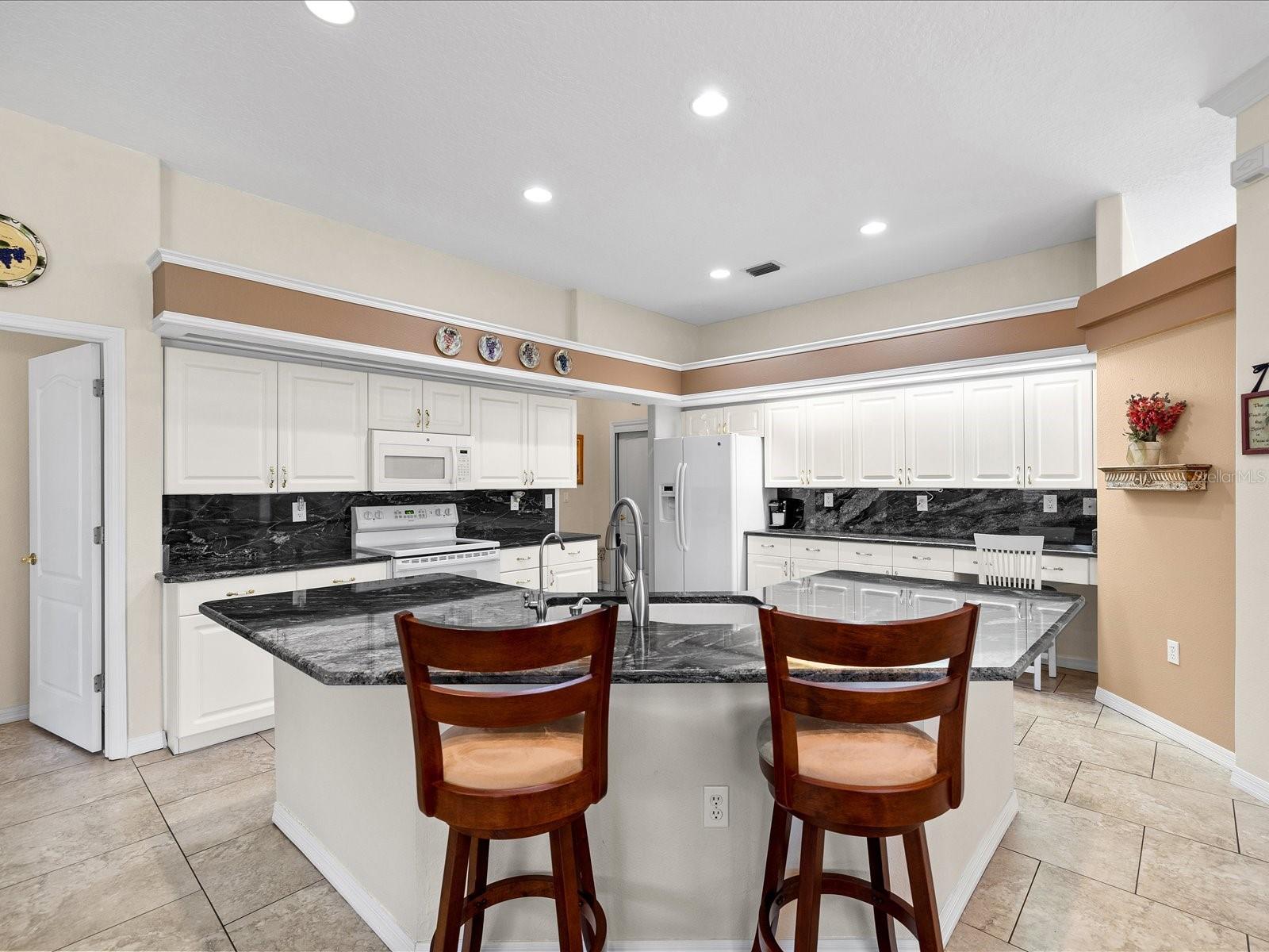 Breakfast Bar
