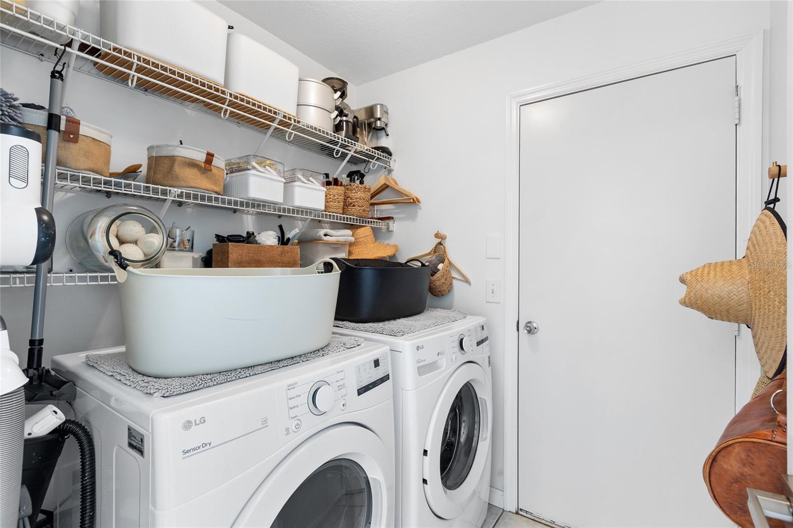 Laundry / Garage