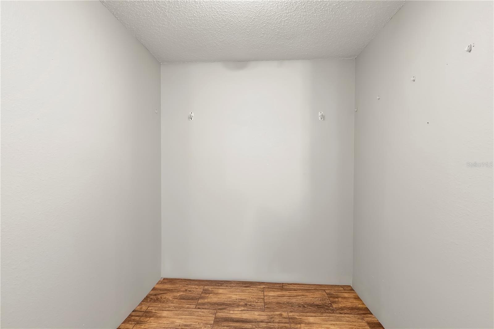 Walk in closet