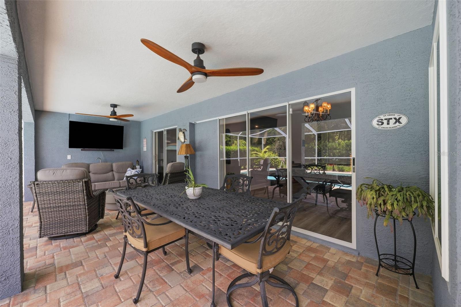 Screened Patio