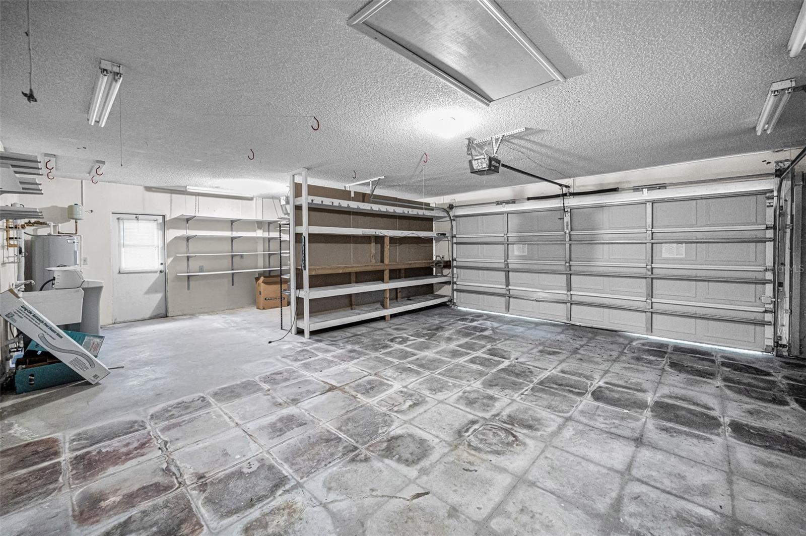 Three Car Garage