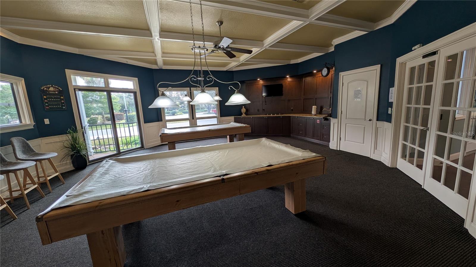 South Pointe Alexis community center, pool, spa, Fitness center, billiards room entertaining kitchen and massive seating area!