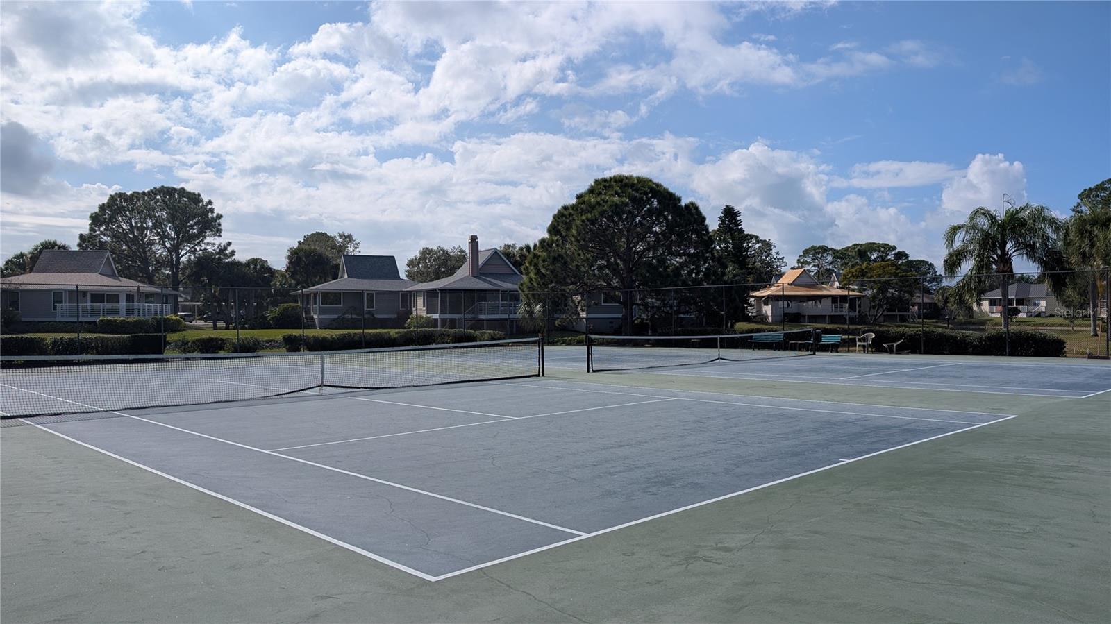 Tennis/Pickleball courts!