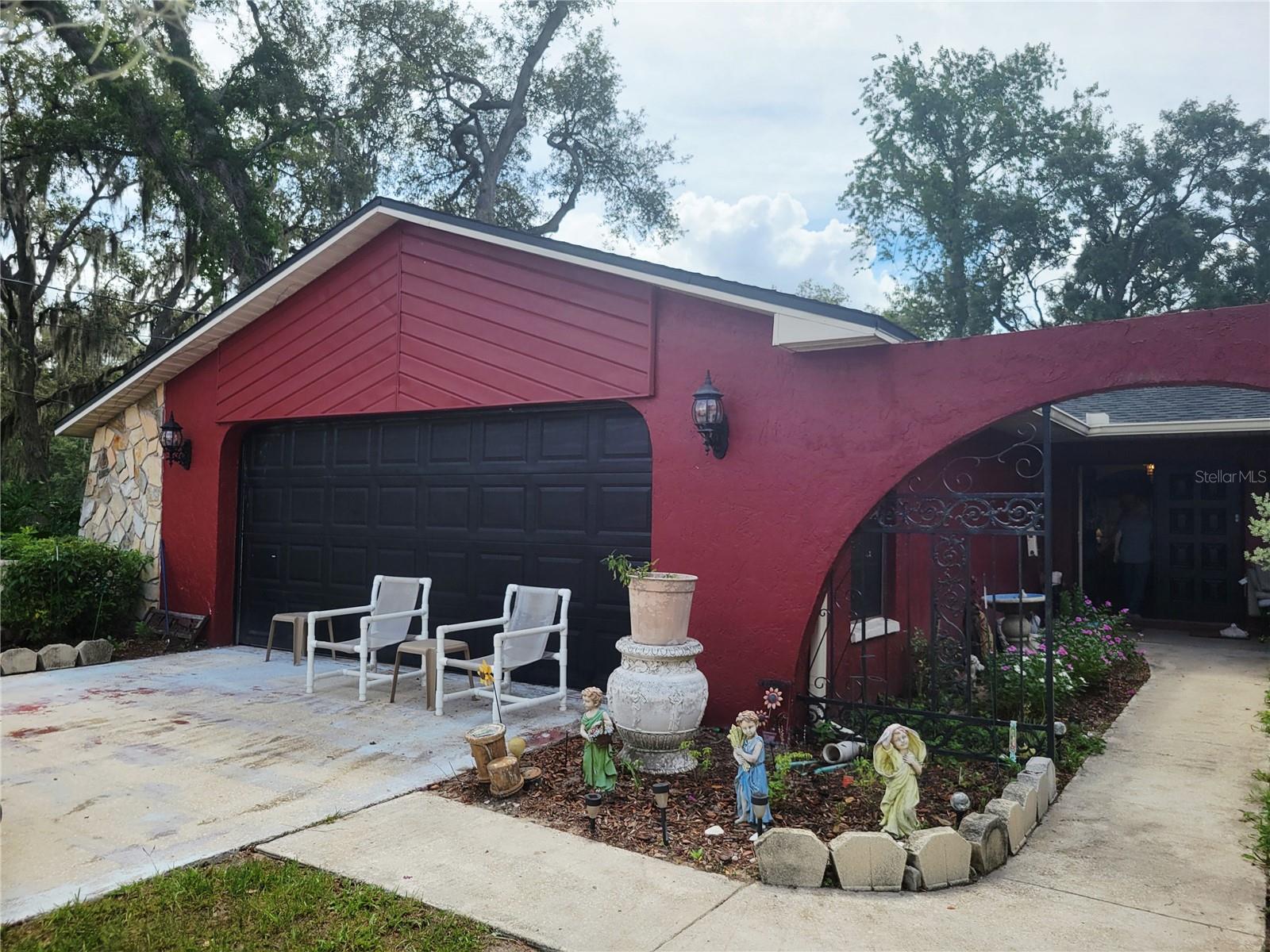 2 car garage
