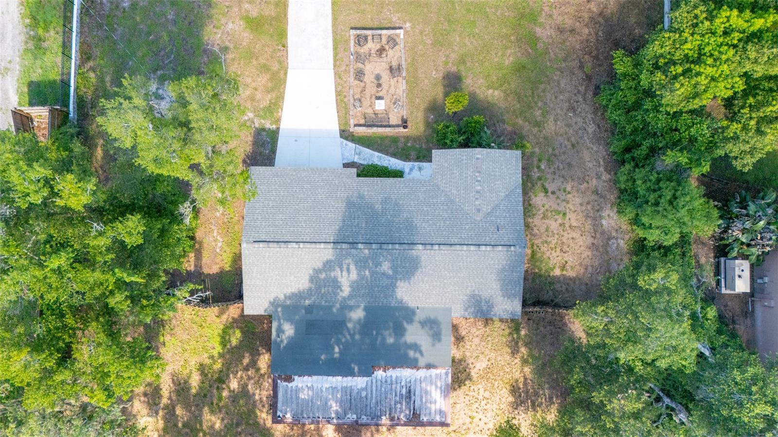 NEW ROOF DECEMBER 2025
