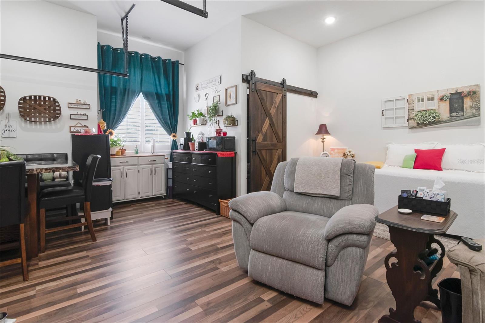 Inlaw Suite
