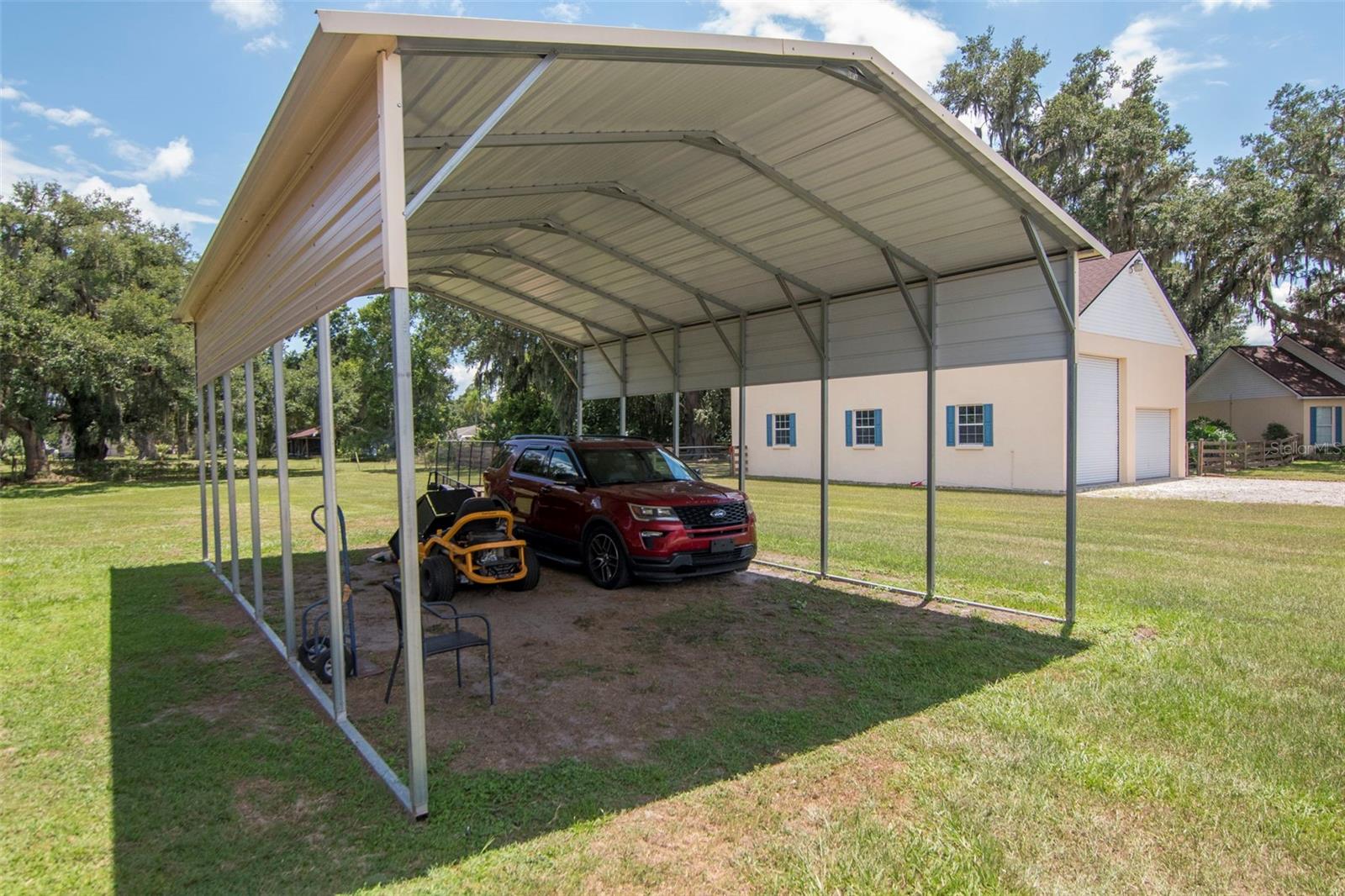 RV/Boat Parking