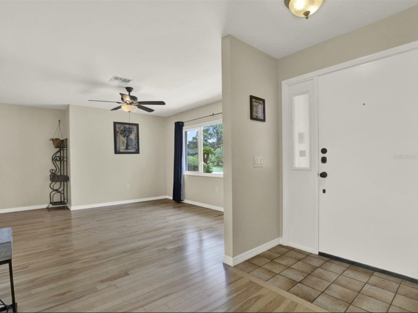 Entry way